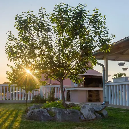 Tena Appartement Ližnjan
