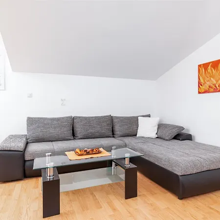 아파트 Tena & Ema Apartments Ližnjan