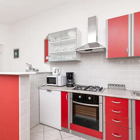 Tena & Ema Apartments * Ližnjan