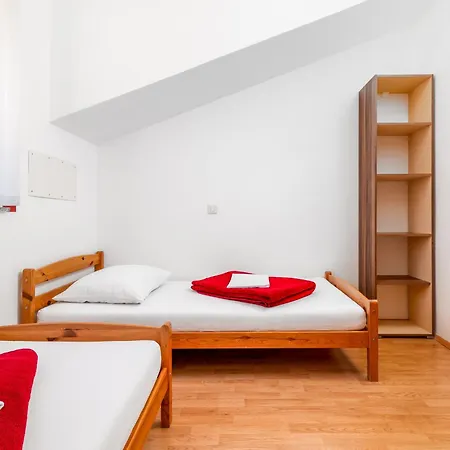 Tena & Ema Apartments 아파트 *