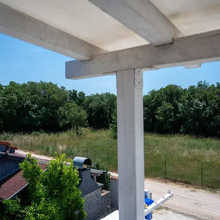 Tena & Ema Apartments 아파트 Ližnjan